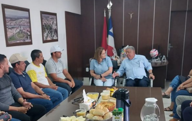  Reunião de Marcondes Francisco com lideranças e produtores da área rural