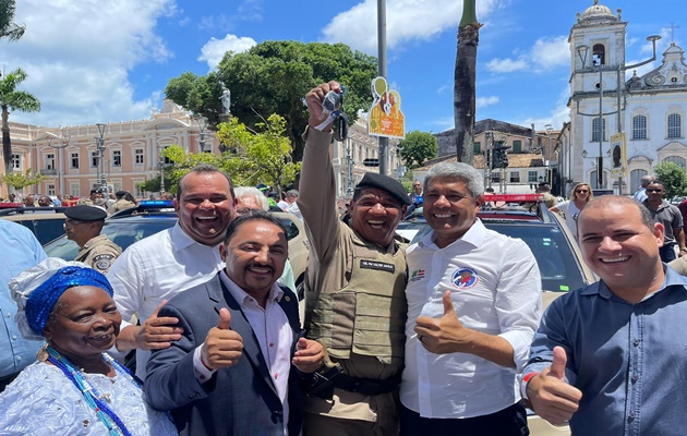  Comandante de Policiamento da Região Norte participa do Lançamento da Operação Verão 2023/24 e da entrega de novas viaturas