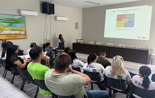  Equipe da Vigidesastre aborda plano de trabalho após calamidade com as fortes chuvas