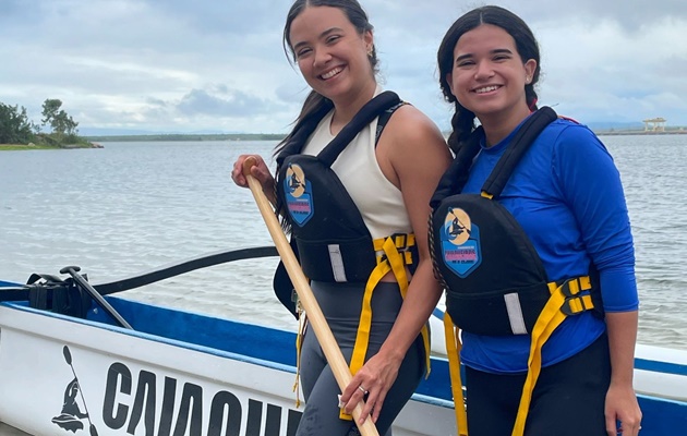  Faça o que te faz Feliz. Agende seu passeio de Canoa Havaiana