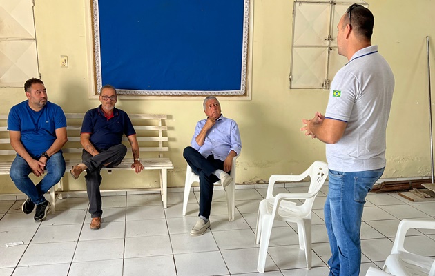  Prefeito em exercício, visita a Igreja Batista da Renovação no Bairro dos Rodoviários