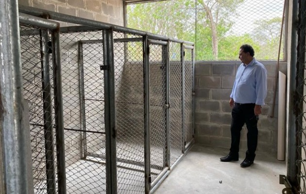  Vereador Valmir Rocha realiza visita técnica as obras do Lar Rotativo para animais