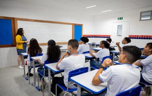  Governo do Estado convoca novos profissionais para atuar na rede estadual de ensino